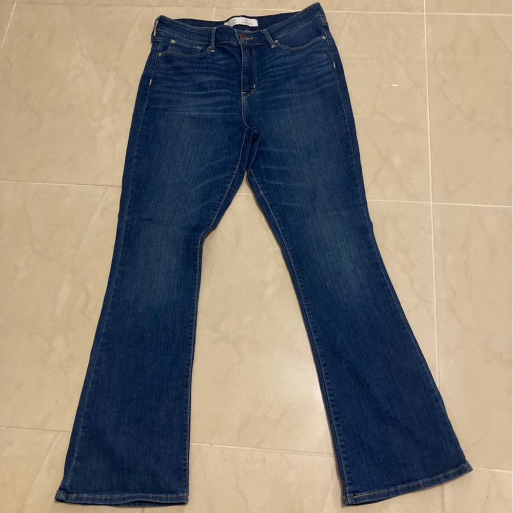 Levi’s jeans